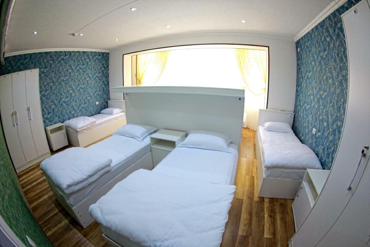 Manija Hostel Samarcande Extérieur photo