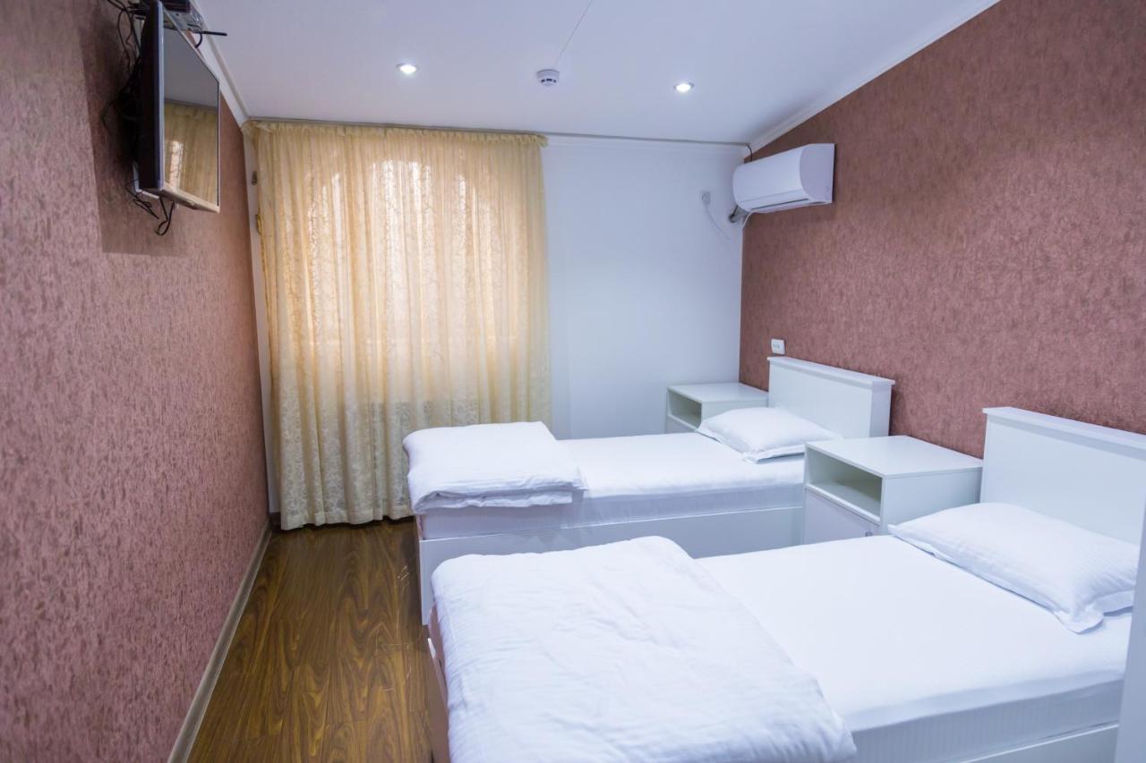 Manija Hostel Samarcande Extérieur photo